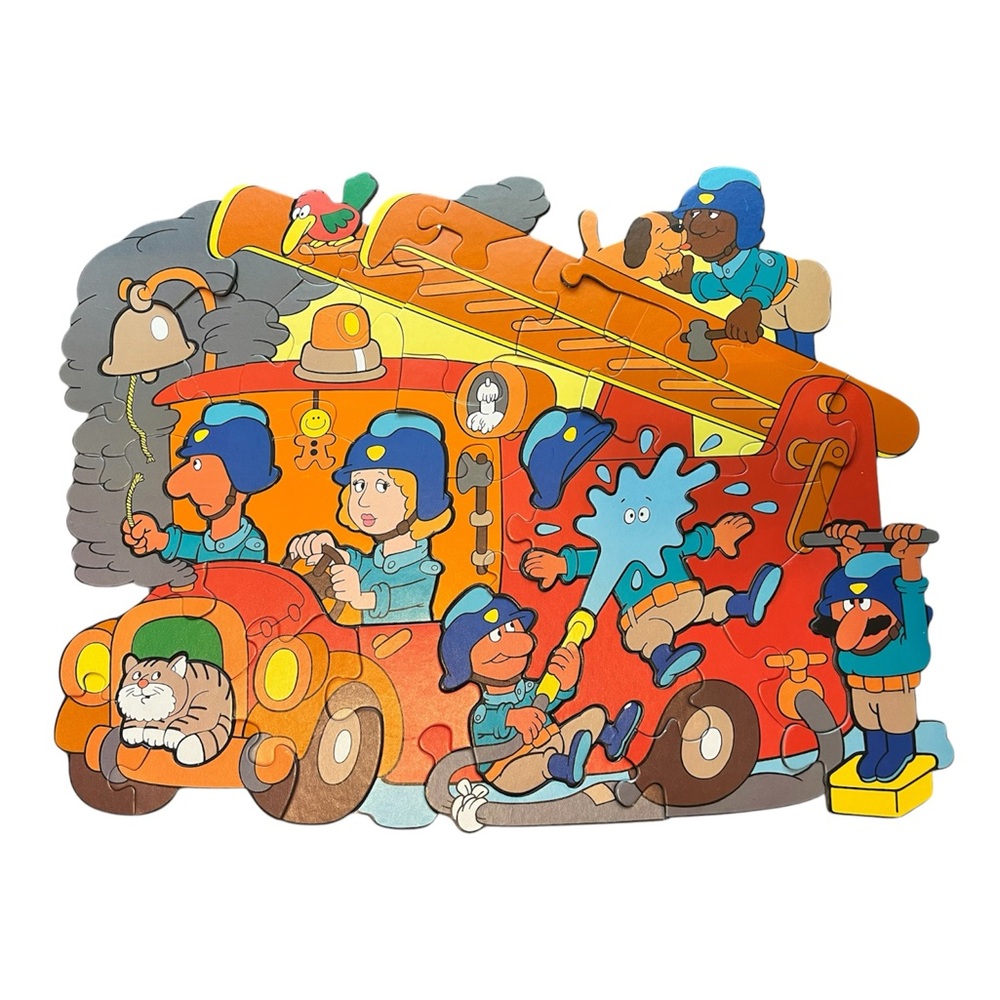 Vintage Discovery Toys Puzzle Alarm!! 36 Pieces 1988 Fire Truck Puzzle - Picture 2 of 7